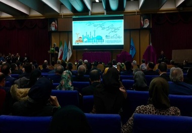 نمایشگاه گردشگری و صنایع‌دستی افتتاح شد