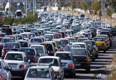 ترافیک در ورودیو خروجی مشهد نیمه سنگین است