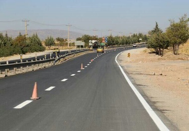 اجرای ۵۲۳ کیلومتر خط کشی در جاده های بروجرد