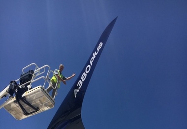 Airbus launches A380-plus development study
