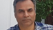 خودرو در پیچ سیاست