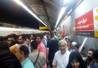 بایدها و نبایدهای متروسواری