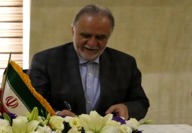 تقدیر از سه دوره عضویت