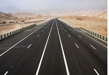 آغاز عملیات اصلاح محور مواصلاتی شهرستان رستم فارس پس از ۳۰ سال انتظار