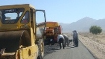 تردد مردم روستای زاهدمحمود لار از مسیر آسفالته برای اولین بار