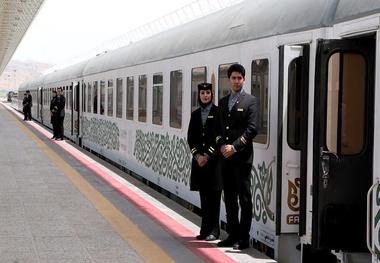 قطارهای عادی از محور جنوب کنار گذاشته شدند