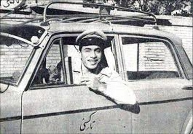 روایتی از اولین تاکسی‌های شهر مشهد که درشکه‌چی‌ها را به چالش کشیدند