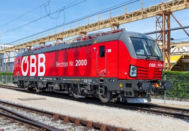 Siemens Mobility Celebrates Production of 2,000th Vectron Locomotive