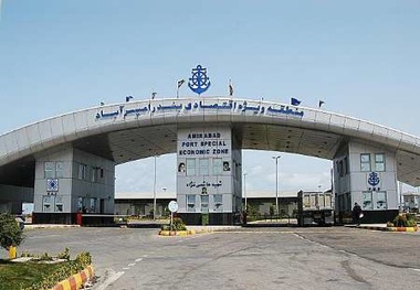اجرای طرح گردشگری دریایی نوروز  در بندر امیرآباد