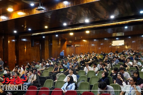 فناوری، نوآوری و آینده لجستیک در رویداد برنامه‌ نویسان 