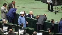 تذکر یک نماینده درباره توزیع فرمهای بی نام و نشان علیه برخی وزرا