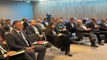 ترسیم چشم انداز آینده حمل ونقل جهان در دیدار های دیپلماتیک وزیر راه و شهرسازی

