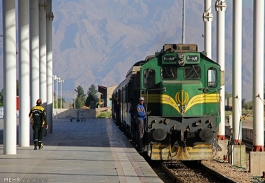 شبی وحشتناک برای مسافران قطار یزد - تهران