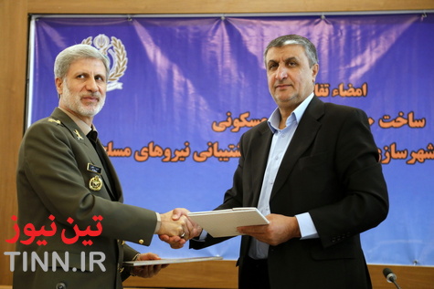 امضای تفاهمنامه احداث ۱۰۰ هزار واحدمسکونی بین وزارت راه و شهرسازی و وزارت دفاع