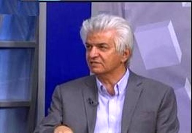خودروها به‌خاطر نبود قطعه در انبارها مانده‌اند