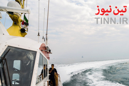 عملیات پاکسازی جزیره خارگ از آلودگی نفتی