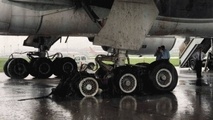 Thai Airways Boeing 777 Experiences Temporary Runway Excursion