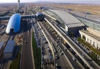 دهکده طلا و جواهر به فرودگاه امام می آید