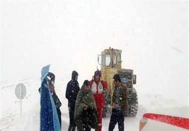 سقوط بهمن در محور کرج ـ چالوس 