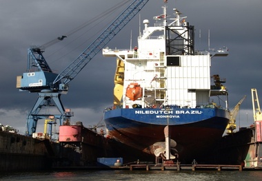 Newbuilding orders pick up again as summer nears end