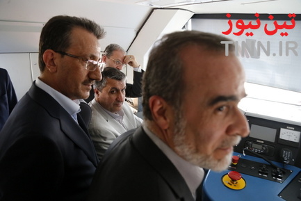 رونمایی از لکوموتیو MAP24 مپنا
