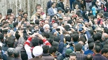 دلجویی روحانی از سیل زدگان

