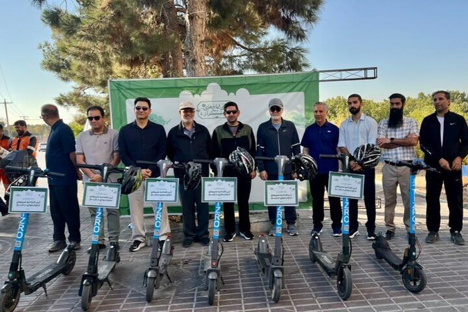 اسکوترهای برقی در شیراز مسیر اختصاصی گرفتند