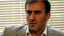 مطابق قانون جلسات شوراها علنی است