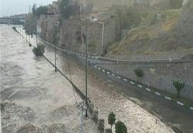 
سیل آزادراه اهواز-اندیمشک را بست
