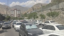 ترافیک نفس گیر جمعه های درکه و بی تفاوتی پلیس راهور و شهرداری