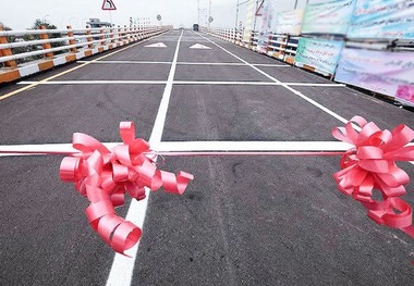 بهره‌برداری از دو پروژه جاده‌ای استان اصفهان با حضور وزیر راه