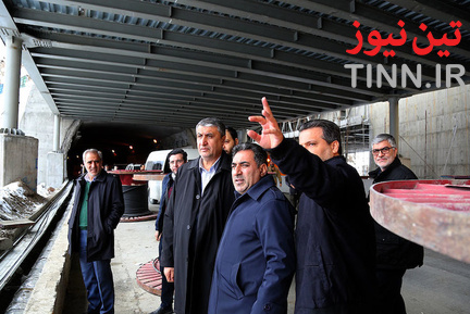بازدید وزیر راه و شهرسازی از منطقه یک آزادراه تهران - شمال