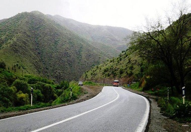 هیچ دولتی به اندازه دولت یازدهم در توسعه راه‌های کردستان هزینه نکرده است
