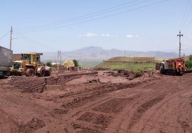 راههای روستایی اندیکا با کمترین بارندگی مسدود می شوند