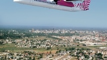Jambojet Lines up Q400s