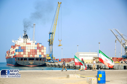 افتتاح 96 کیلومتر کریدور بزرگراهی و آغاز عملیات اجرایی 5 طرح بندری در چابهار (7)