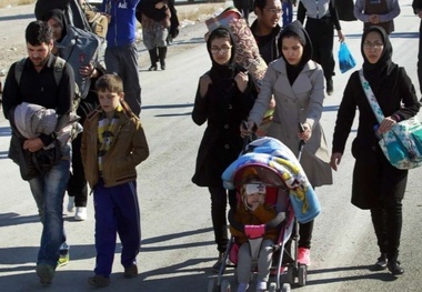 تردد 143هزار زائر کربلا از مرز مهران