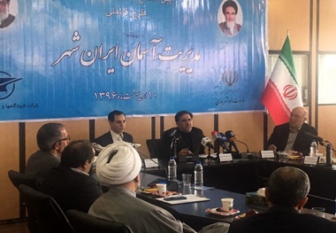 به زودی مشکلات ارتباط کلامی بین خلبان و کنترلرها برطرف خواهد شد