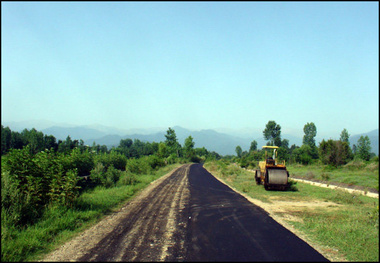 ۷۰ کیلومتر راه روستایی در کردستان آسفالت می‌شود