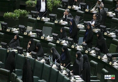 حمایت فراکسیون زنان مجلس از وزیر پیشنهادی راه