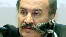 بازار خودرو انحصاری است