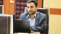 مدیران تشکل انجمن صنفی کارفرمایی شرکت های ریلی با مسائل تخصصی نیز سیاسی برخورد می کنند


