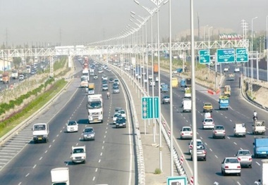 ایمن سازی حاشیه بزرگراه آزادگان