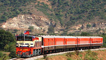 Chinese coaches to re-equip Yangon – Mandalay expresses