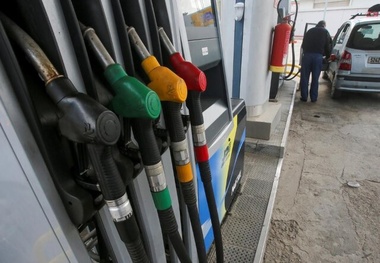 چه عواملی باعث پخش شایعه «قیمت بنزین افزایش می‌یابد» شد؟
