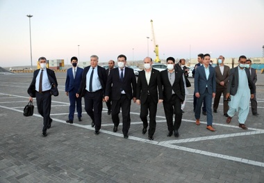 معاون وزیر حمل و نقل ازبکستان:: نقش لجستیکی ایران انکارناپذیر است