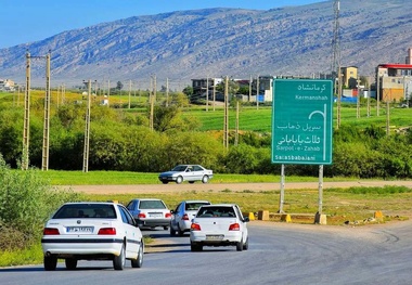 ممنوعیت تردد خودروهای سنگین در محور قصرشیرین - سرپل ذهاب / از محور گیلانغرب عبور کنید