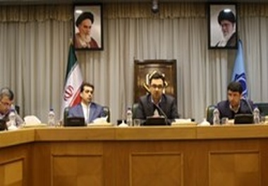 اجرای بسته تدابیر سه‎گانه ارز برای مدیریت نرخ دلار