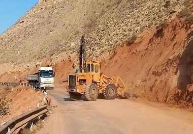 آغاز عملیات لق‌ گیری و ترانشه‌ برداری در گردنه‌ های شورلق خراسان رضوی