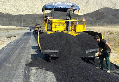 لکه‌گیری محورهای شهرستان ساوه 